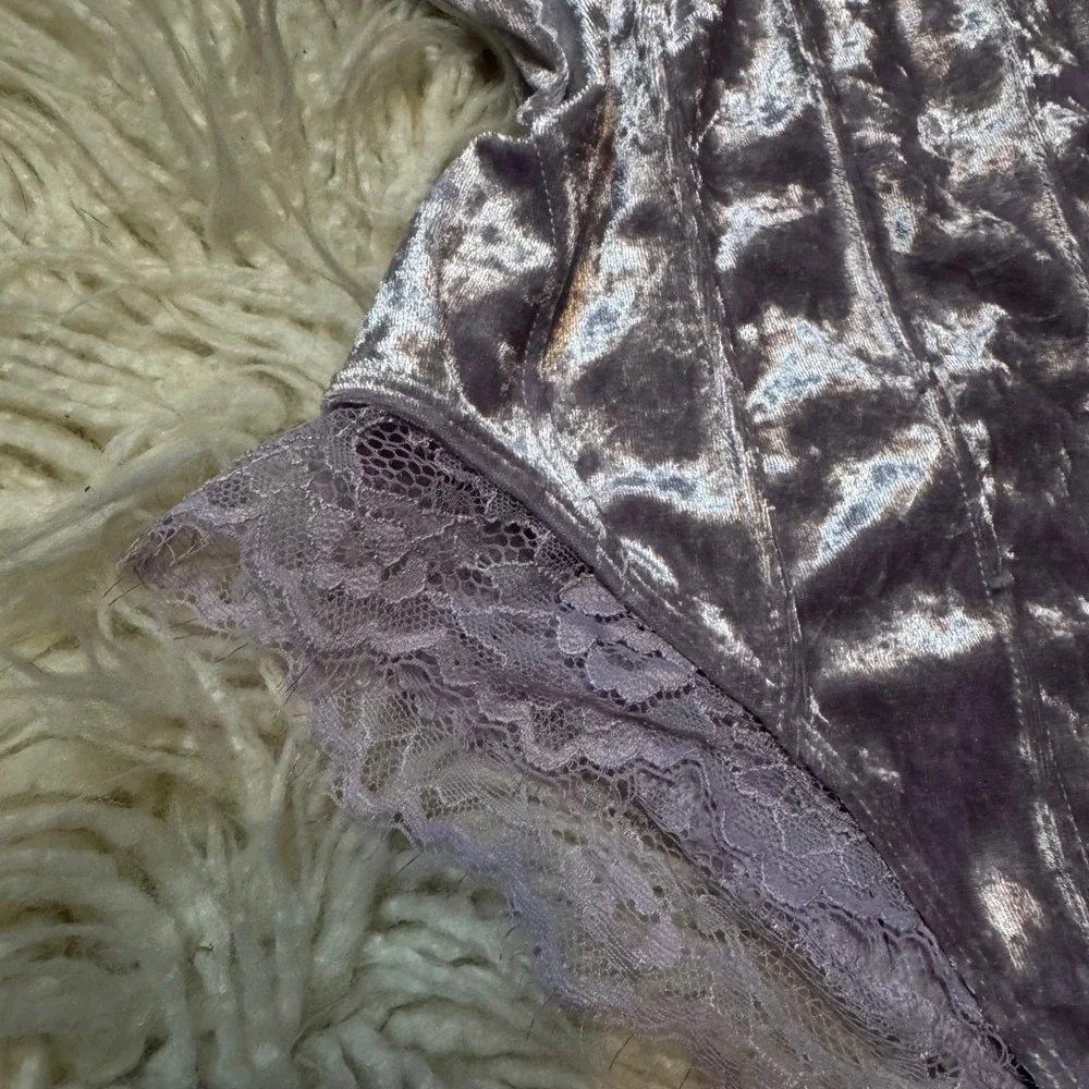 Womens Romantic Feminine Lingerie‎ Lace Trim Velvet Bodysuit Purple Small